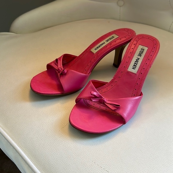 Steve Madden Barbie Pink Heel - Picture 1 of 7